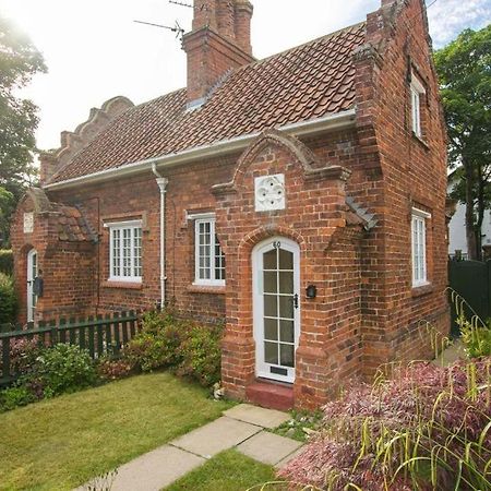 Cosy Cottage Old Clee 外观 照片